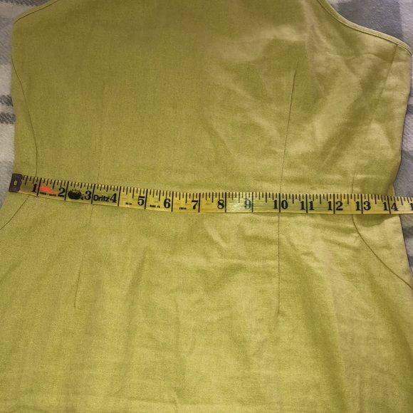 Green halter midi dress. - Picture 4 of 6